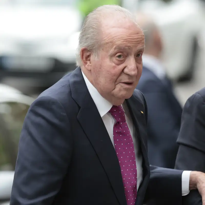 Nuevo disgusto para el rey Juan Carlos tras su fallido acto de conciliación con Miguel Ángel Revilla