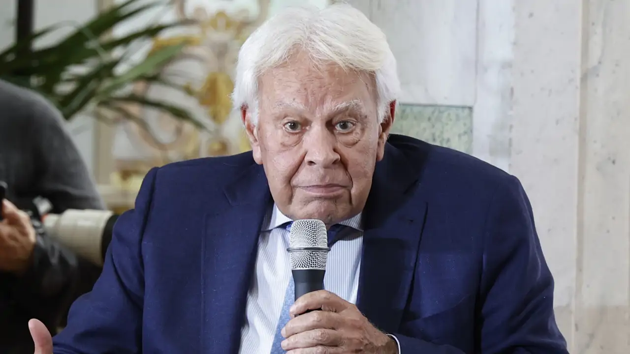 Felipe González