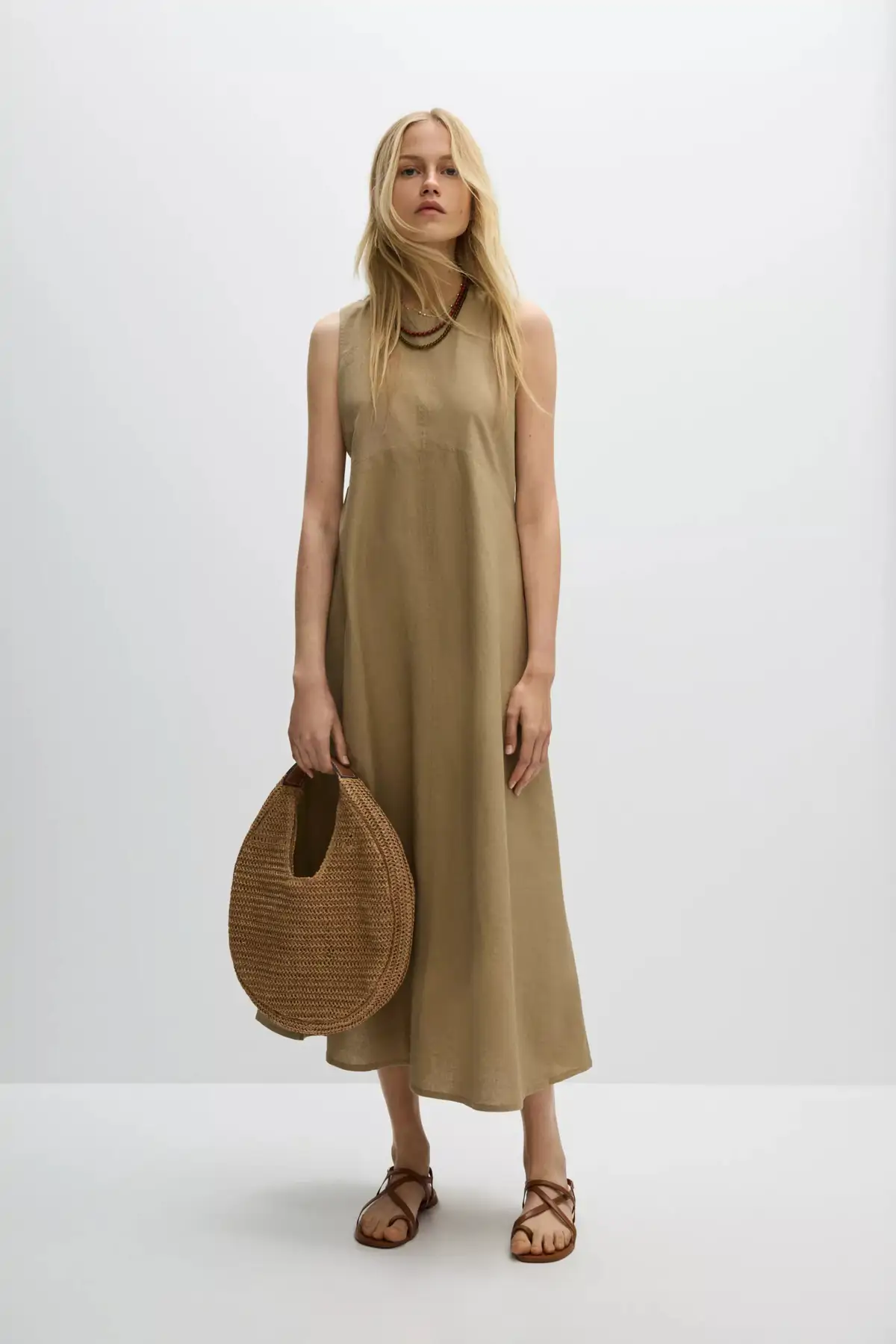 Vestido suelto verano Lefties