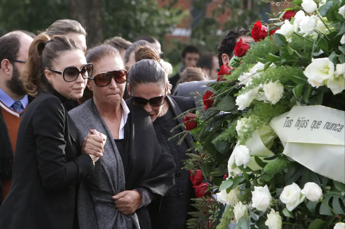 muerte padre vicky