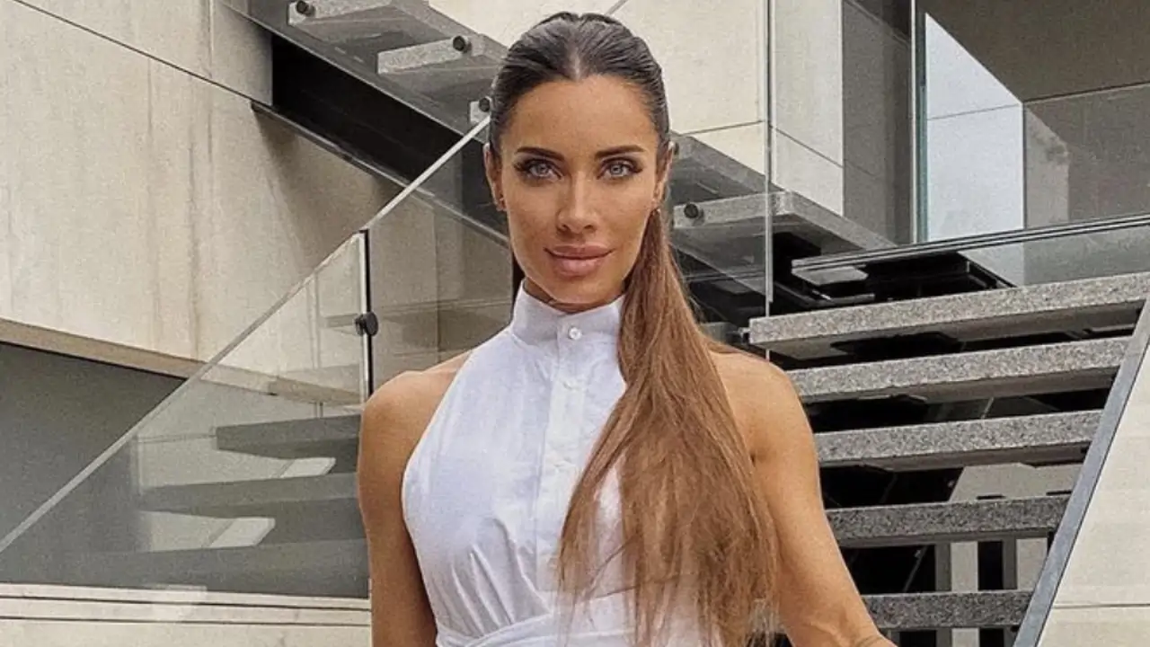 Pilar Rubio con vestido blanco