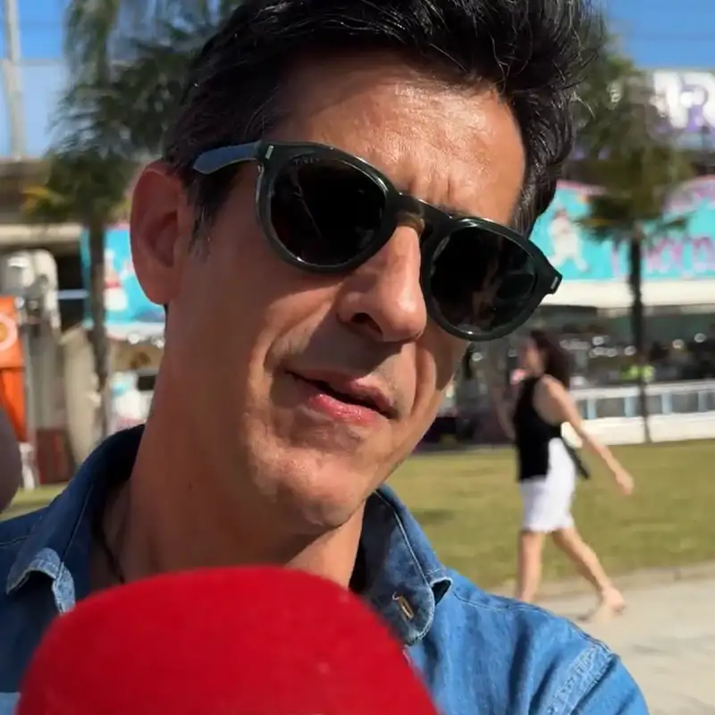 Víctor Janeiro desvela cuáles fueron las grandes ausencias en la comunión de su hijo con Beatriz Trapote