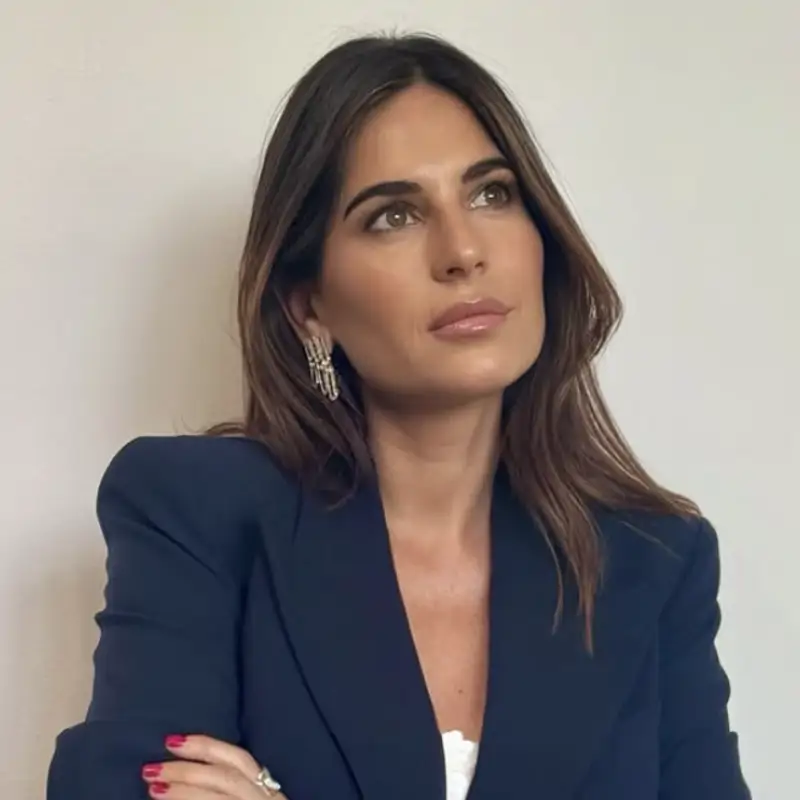 Lourdes Montes, con su bebé en brazos, habla de la gran sorpresa que se llevó en el postparto