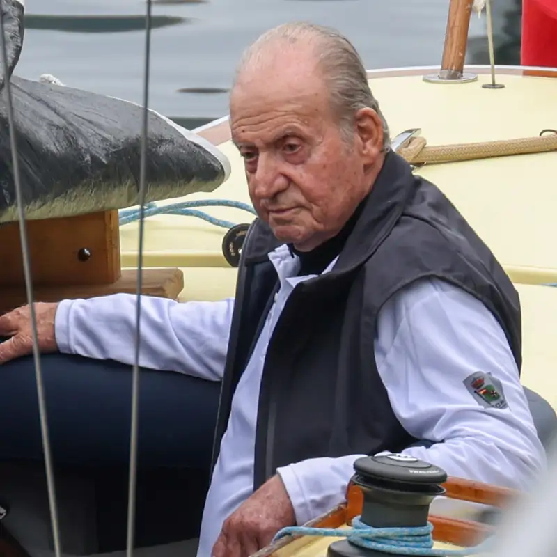 Luis Pliego, director de la revista Lecturas: “El rey Juan Carlos tiene una corte en Galicia, es el lugar donde le gustaría volver"