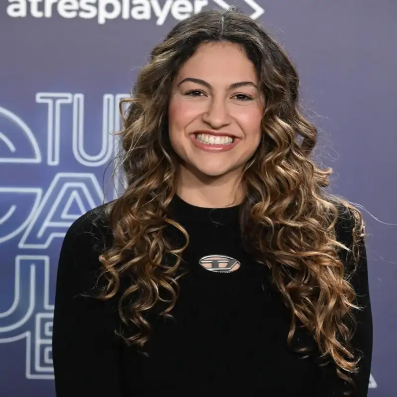 EXCLUSIVA | Esperansa Grasia, la influencer que triunfa en 'Tu cara me suena 12': "No puedo vivir sin Dios"