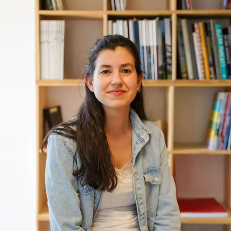 Laia Montserrat, arquitecta: "Los espacios que habitamos y el entorno físico afectan a nuestras emociones, comportamientos y bienestar general"