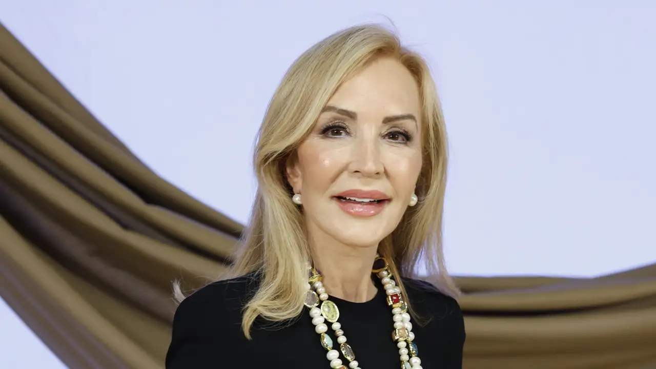 Carmen Lomana 