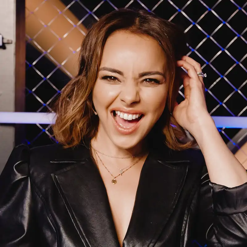 Chenoa se sincera para Lecturas: “Yo soy muy gestual, no llevo bótox ni ácido hialurónico y la ceja se me levanta hasta Cuenca”
