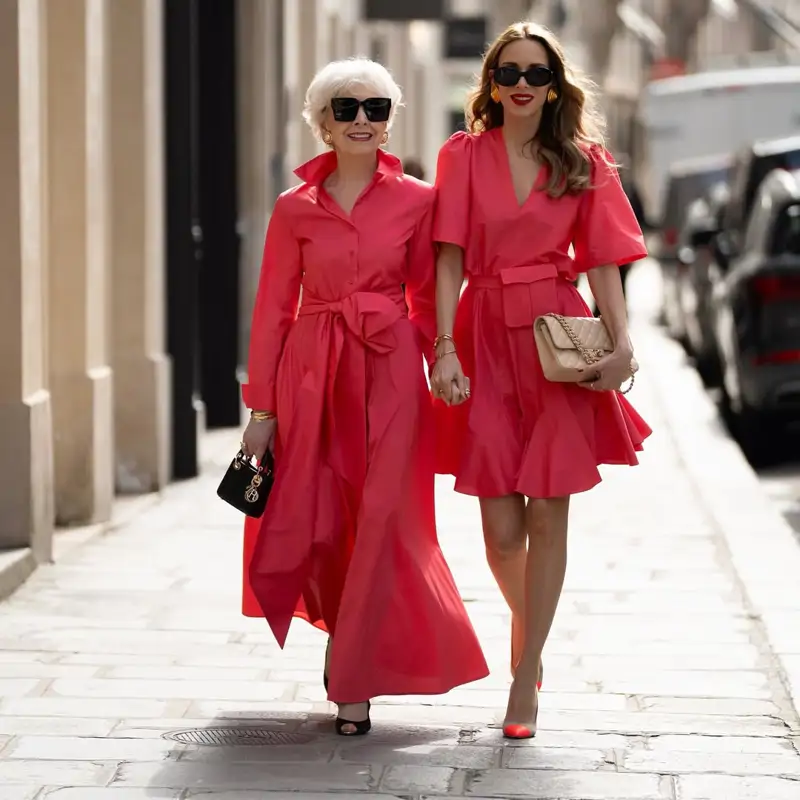 Cómo ir vestida a una graduación: los mejores looks para la invitada o madre perfecta 