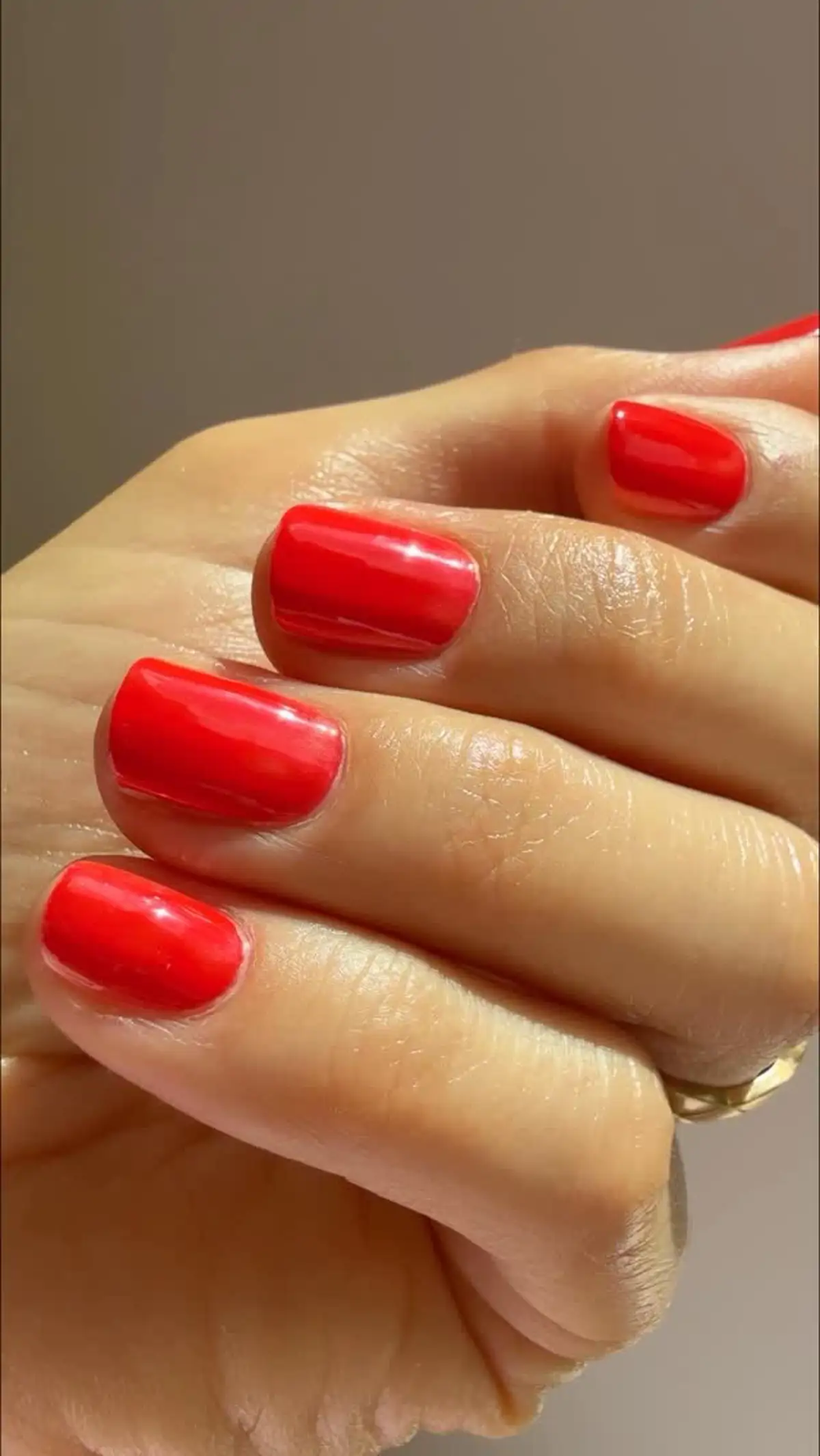 Manicura manzana de caramelo