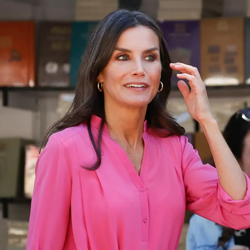 3 años del día que Letizia se saltó el protocolo y contestó a unos comentarios desacertados: "Que sí, señora, pero que..."
