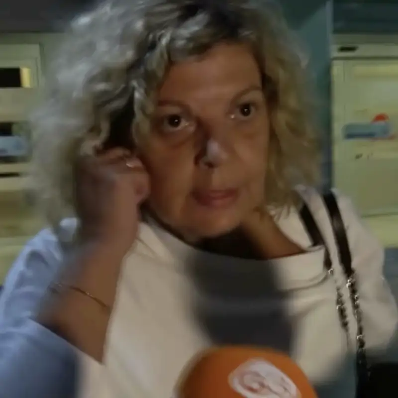 Terelu Campos se entera de la salvación de Montoya en nada más aterrizar y su reacción es muy llamativa