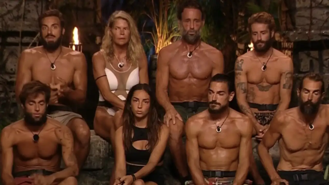 Las impagables reacciones de los concursantes de 'Supervivientes 2025' al conocer la decisión de la organización que lo cambia todo: "Tengo el corazón encogido"