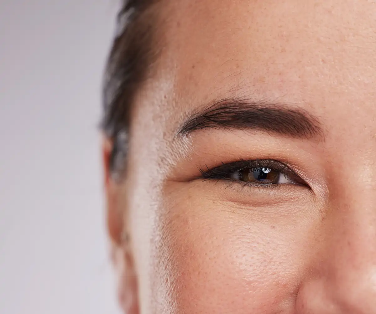 Injerto de cejas.