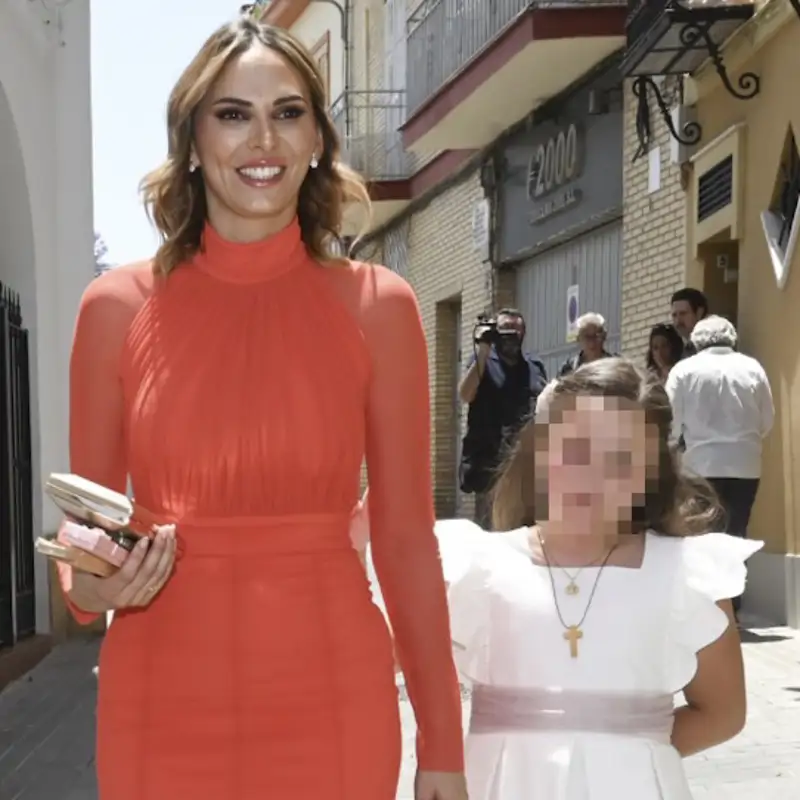 Irene Rosales, entusiasmada y feliz, comparte imágenes inéditas de la Primera Comunión de su hija Ana