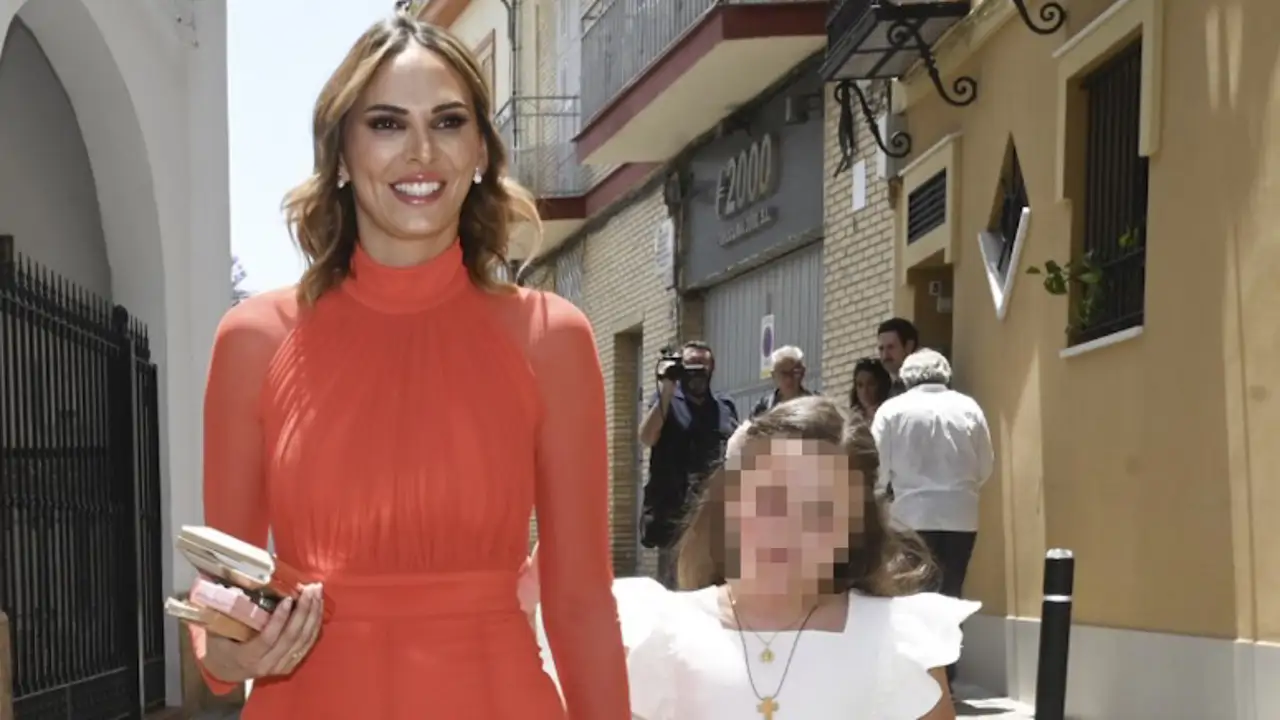Irene Rosales, entusiasmada y feliz, comparte imágenes inéditas de la Primera Comunión de su hija Ana