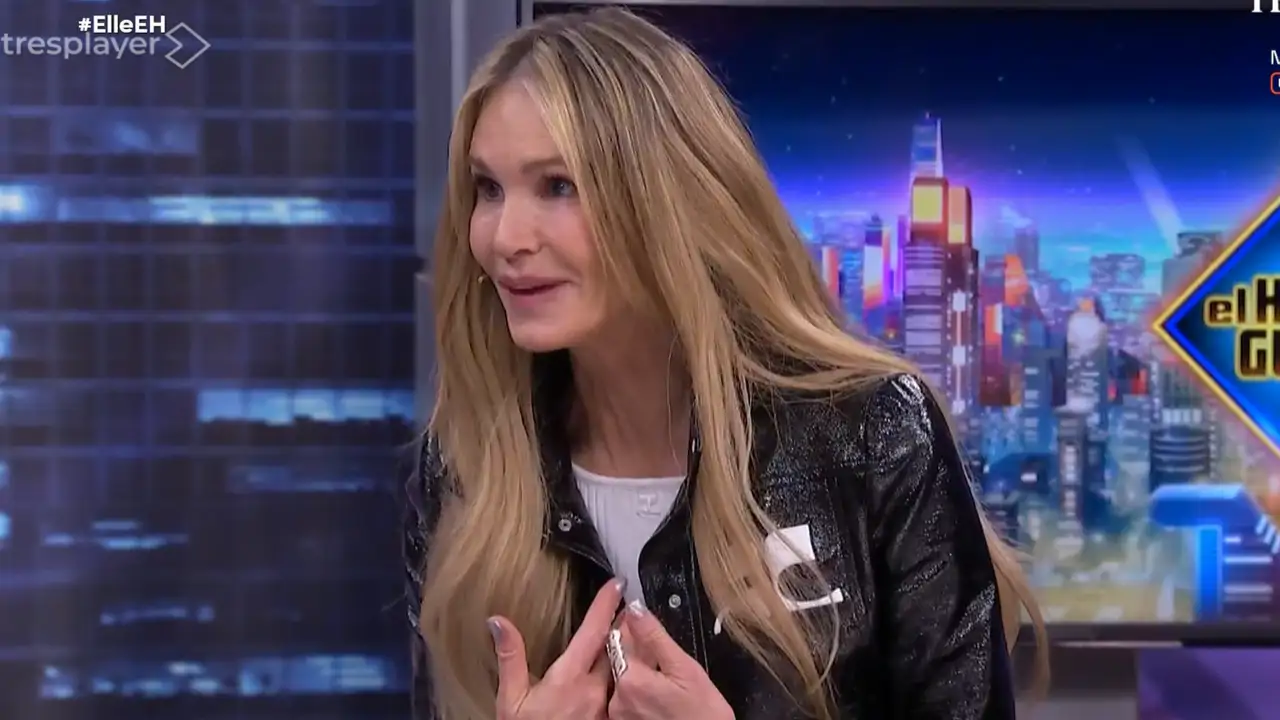 Elle Macpherson sorprende a Pablo Motos en 'El Hormiguero' al revelar cuál fue su primer trabajo antes de ser modelo: "Ganaba 12 dólares a la semana"