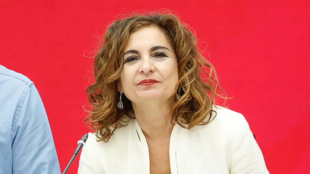 La Agencia Tributaria advierte: las obligaciones sobre el IRPF pendientes para quienes tengan un piso en propiedad