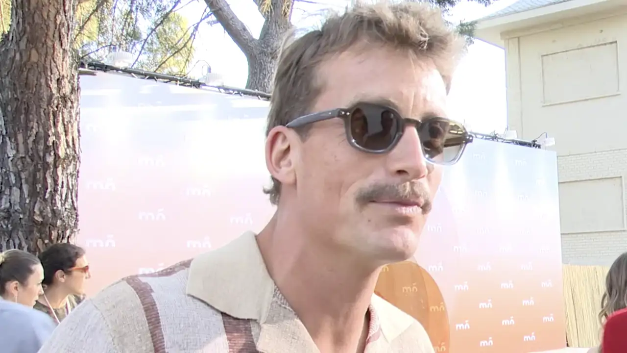 Grison ('La Revuelta') advierte sobre Melody: "Además de cantar, habla bien. Siempre se la ha tratado bien en el programa y estaríamos encantados de que volviera"