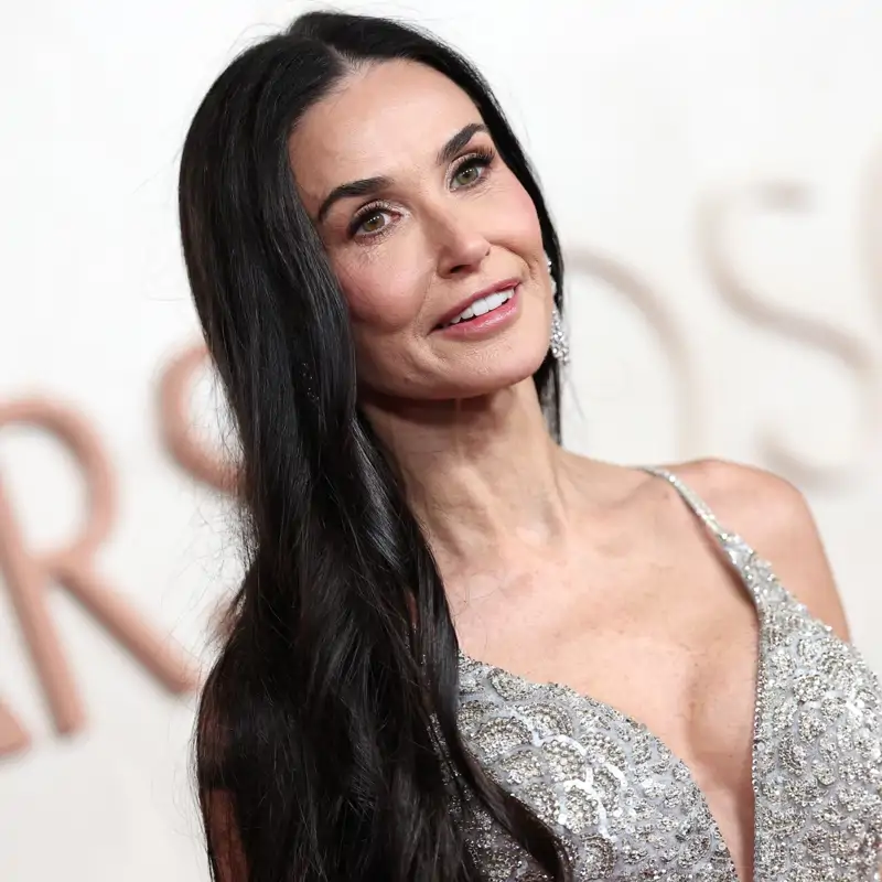 Demi Moore, 62 años, sobre la dieta que sigue para estar delgada y en forma: “En el desayuno tomo media taza de avena y el resto del día solo proteína”