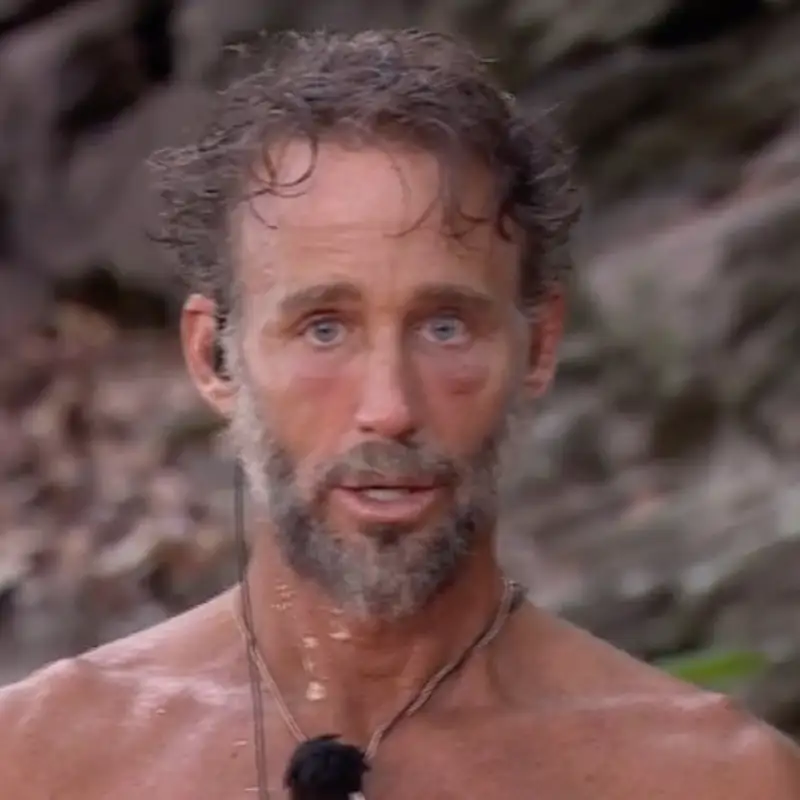 Álvaro Muñoz Escassi, en shock cuando su ex Lara Dibildos ha destapado su gran secreto en 'Supervivientes 2025': “No lo vas contando, pero es así”