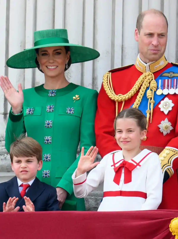 Una experta en protocolo advierte del verdadero rol de Kate Middleton en el Trooping the Colour: "Se ha convertido en un termómetro del estado anímico de la institución" 