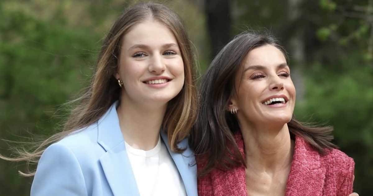 Una experta en protocolo advierte sobre el desafío de Leonor y Letizia: "La imagen de unidad familiar prima sobre la rigidez institucional"