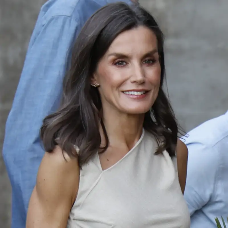 Martina D'Amelio, italiana experta en Casa Real: "La reina Letizia es magnética. Conquista con equilibrio e inteligencia"