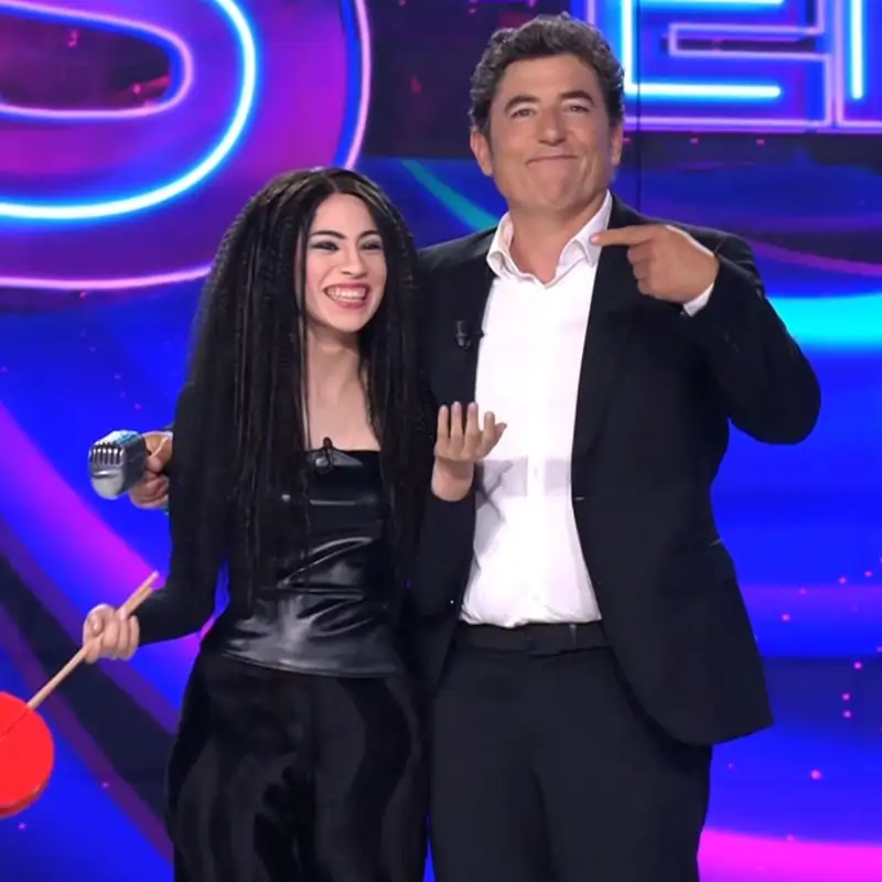 Melani, sin palabras en 'Tu cara me suena' al ver la sorpresa que le han preparado