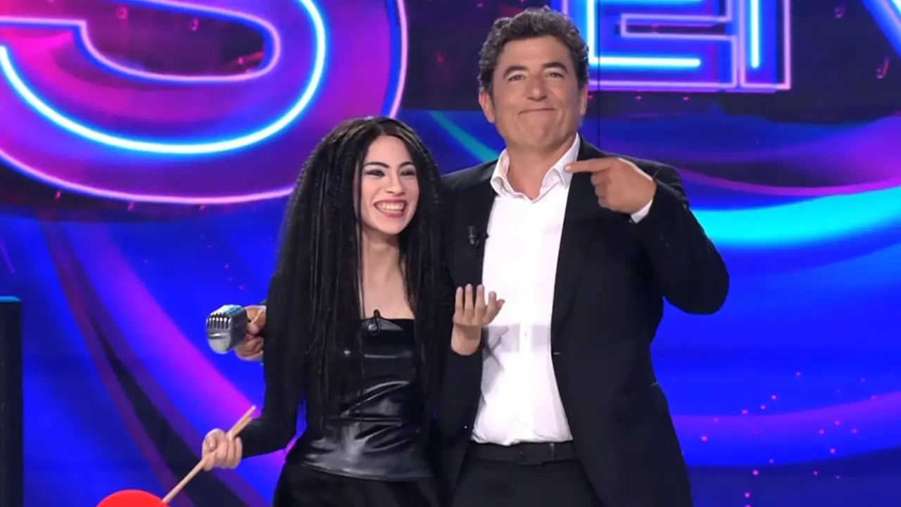 Melani, sin palabras en 'Tu cara me suena' al ver la sorpresa que le han preparado