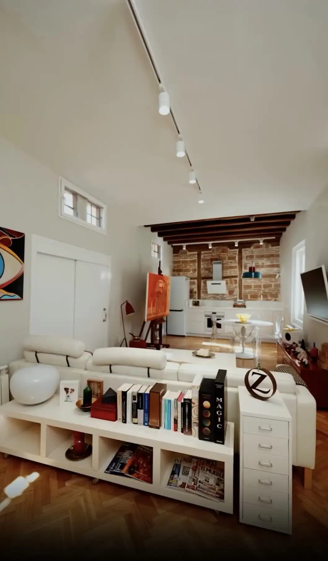 De estilo ecléctico y moderno