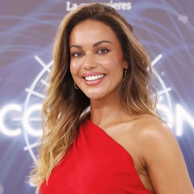 Lara Álvarez (39 años), sobre el uso de cremas solares: "Siempre finalizo mis rutinas con aftersun porque refresca la piel y prolonga el bronceado"