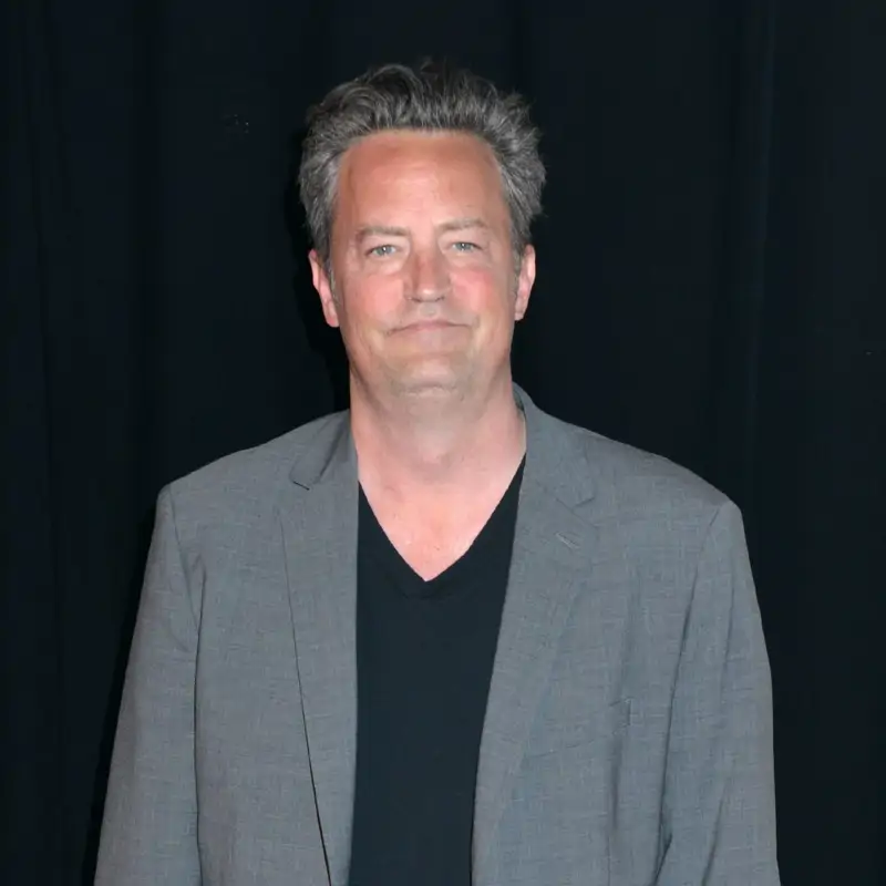 Giro de 180 grados en muerte de Matthew Perry: uno de los médicos acusados se declara culpable