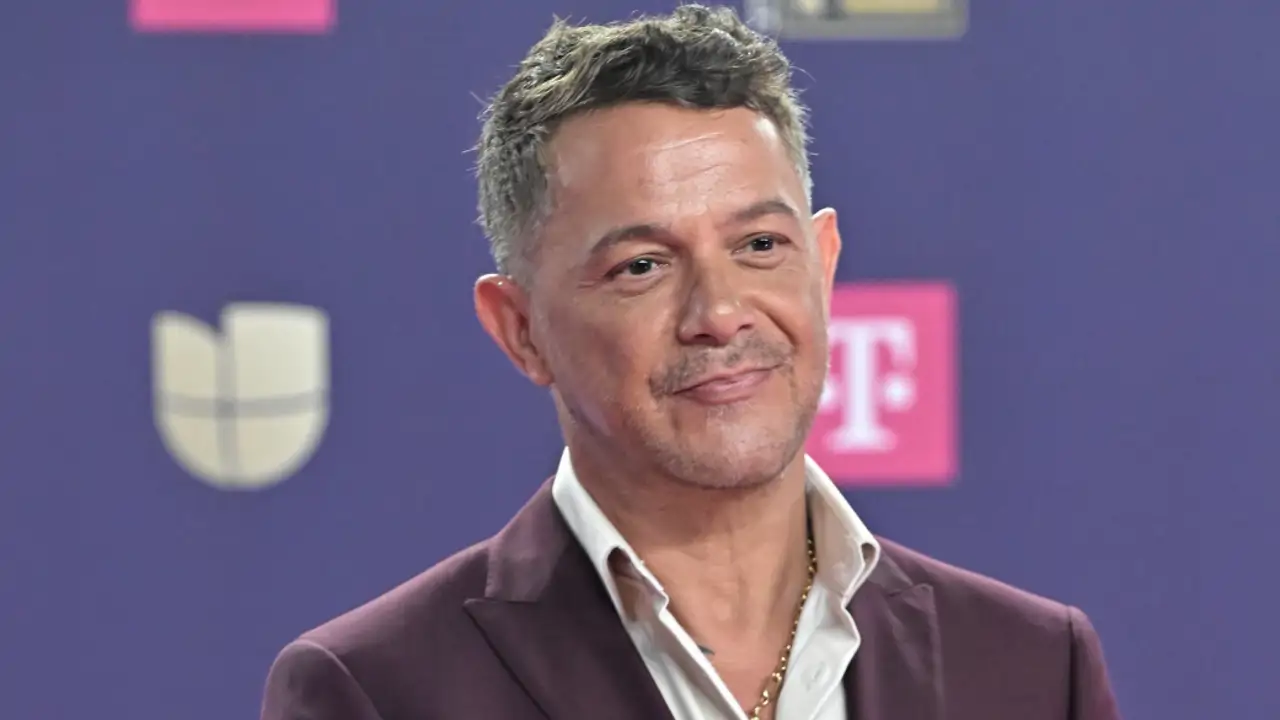 Luis Pliego, director de la revista Lecturas: “Ivet se puso en contacto con nosotros en marzo, quería vender su historia con Alejandro Sanz”