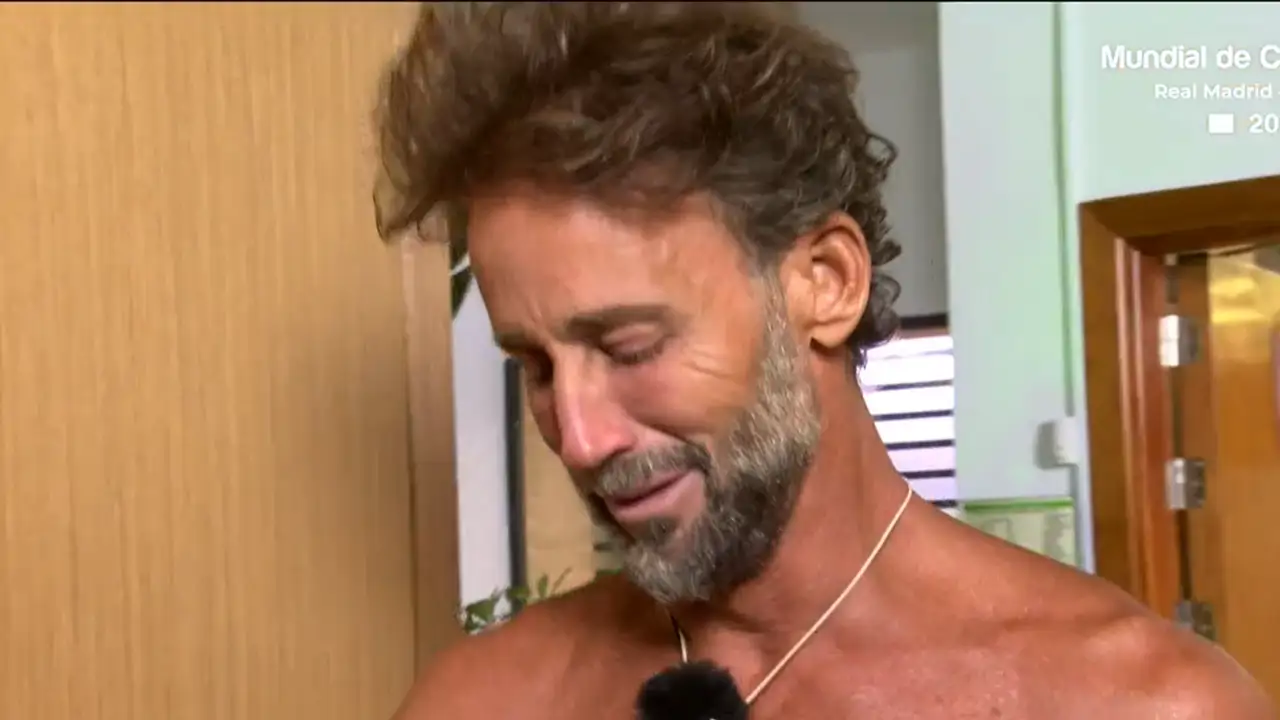 Las desgarradoras lágrimas de Álvaro Muñoz Escassi antes del emotivo reencuentro con sus hijos en la final de 'Supervivientes 2025'