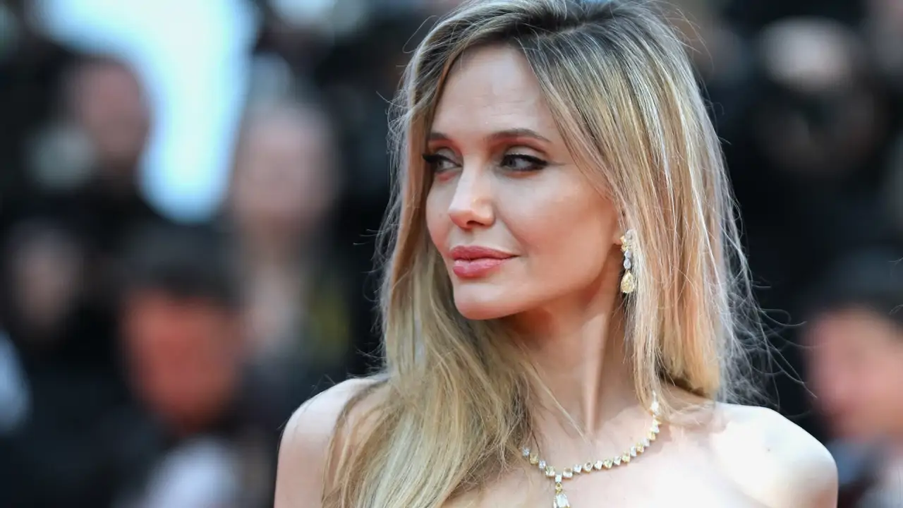 Angelina Jolie