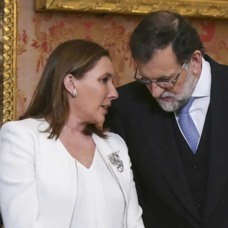 Una escritora revela las exigencias de 'Viri', mujer de Mariano Rajoy, a su llegada a la Moncloa: "Ordenó que se hiciese en casa"