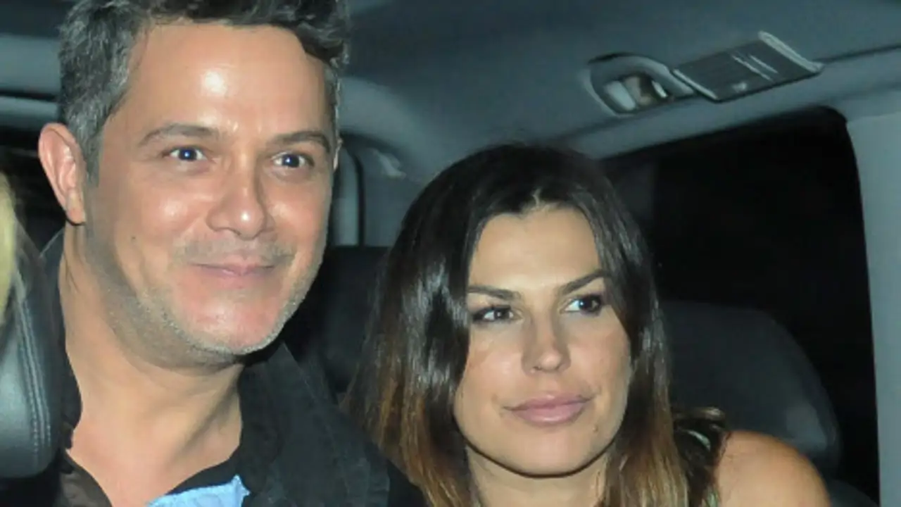 Alejandro Sanz y Raquel Perera, pletóricos en la Comunión de sus hijos: invitados, looks y una decoración preciosa 