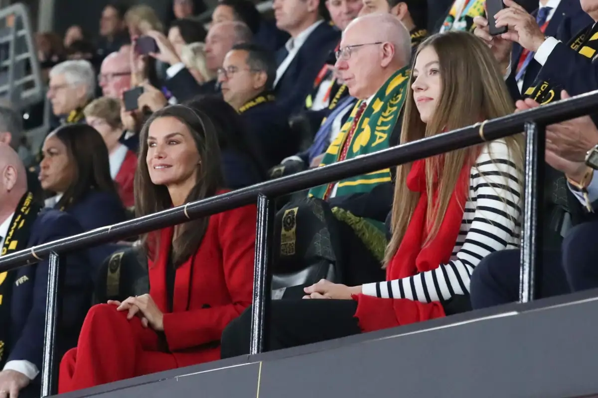 Infanta Sofía y reina Letizia