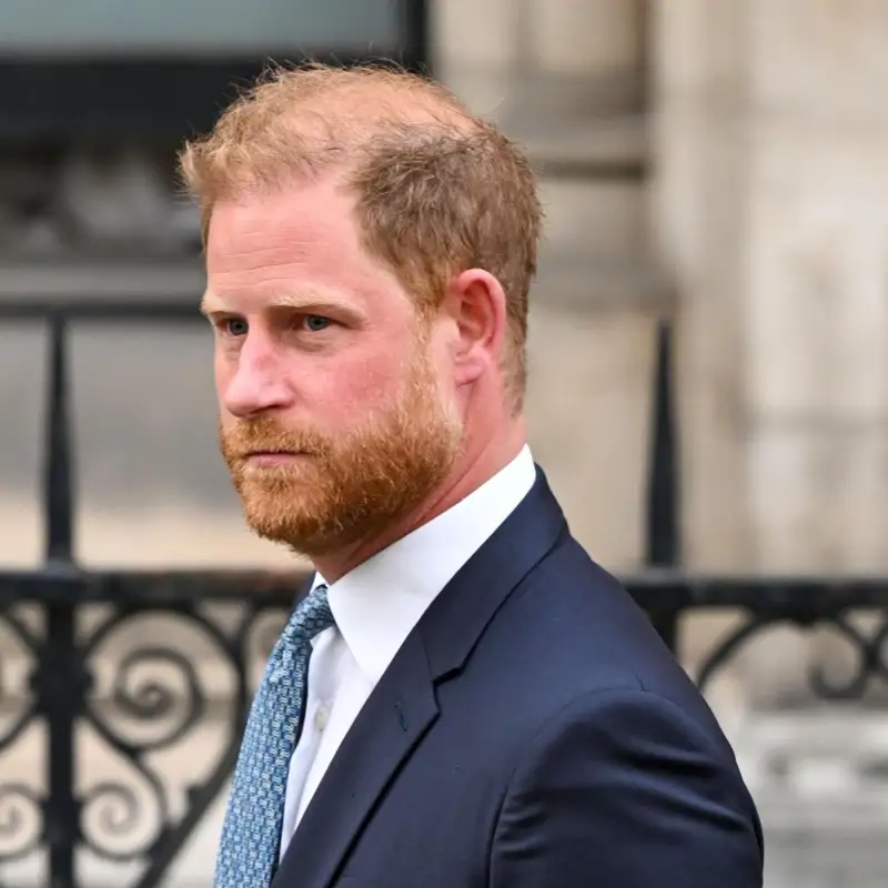La prensa inglesa revela la sorprendente decisión de Harry que podría cambiarlo todo con su familia