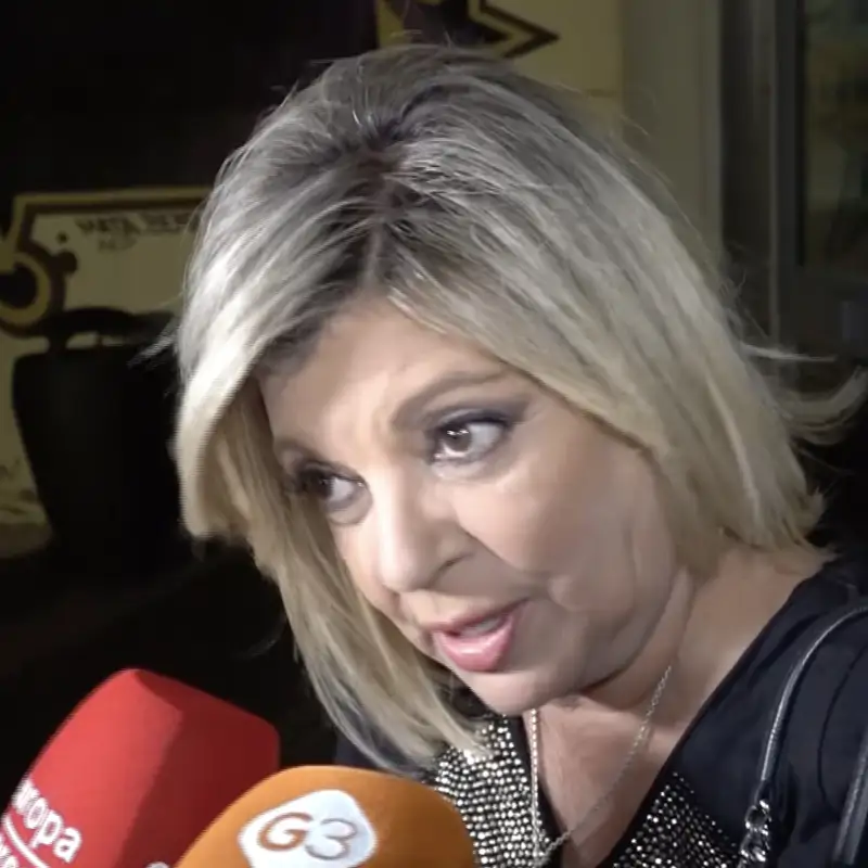 Terelu Campos aclara lo ocurrido en su debut en Madrid: de su contratiempo de salud en el escenario a los motivos de las ausencias