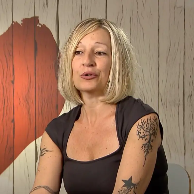 Esther huye despavorida de 'First Dates' al conocer a su cita: "No me apetece cenar con él"