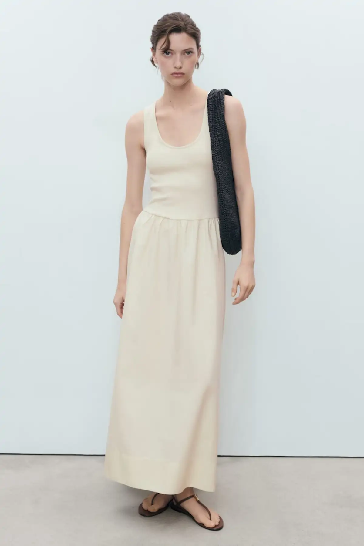 Vestido evasé en tejido combinado