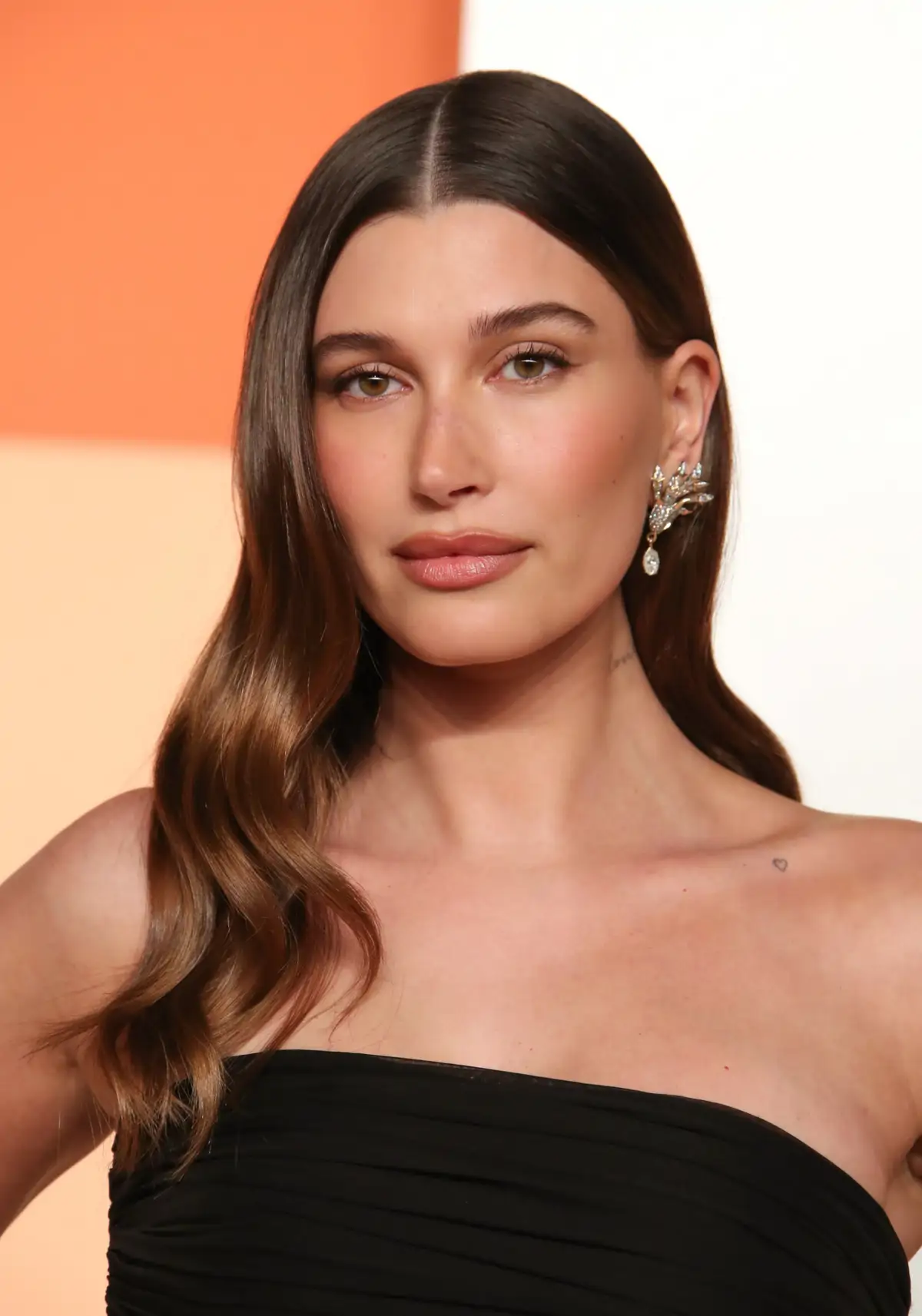 Color de pelo mocha mousse tendencia verano 2025