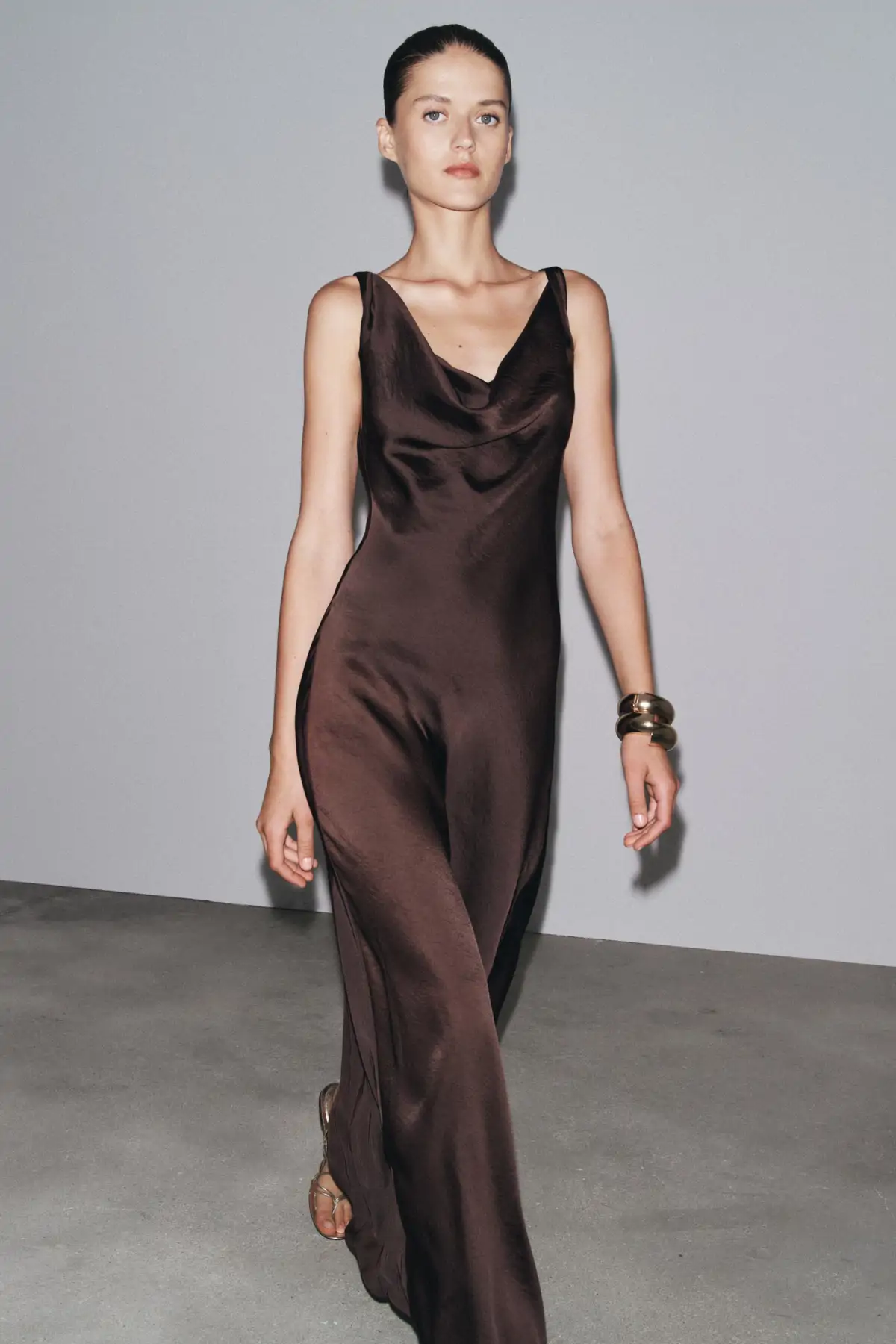 Vestido largo satinado