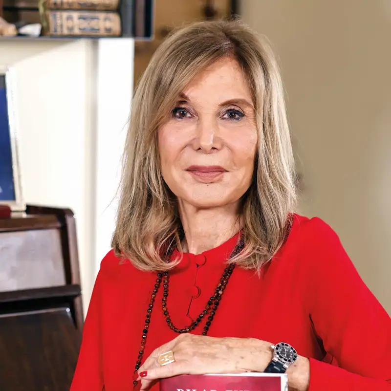 Pilar Eyre, experta en Casa Real, advierte a Iñaki Urdangarin: "Mi fuente es muy buena"