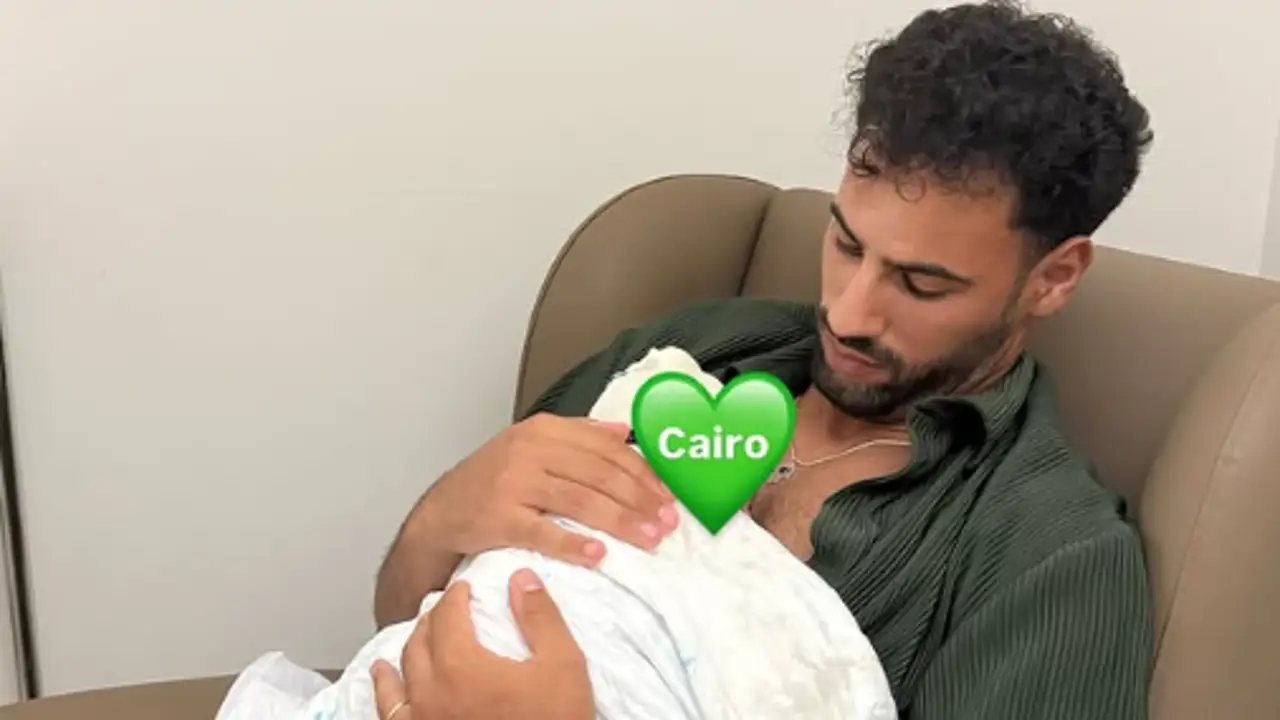 Asraf Beno comparte fotos inéditas de Cairo, su primer hijo en común con Isa Pantoja, en sus primeros días como padre