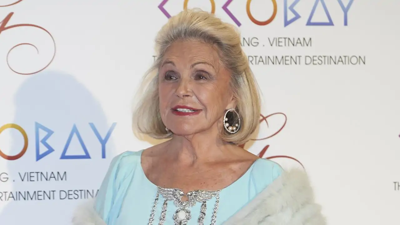 La princesa Beatriz de Orleans (83 años): "El mejor consejo de belleza que siempre doy a mis nietas es que no se duchen tanto"