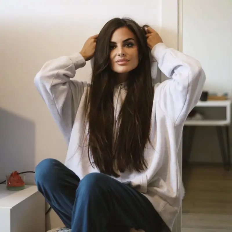 FOTOS EXCLUSIVAS | La casa soñada de Alexia Rivas está en las alturas: un lujoso ático de estilo nórdico, con cocina acristalada y suelos de parqué