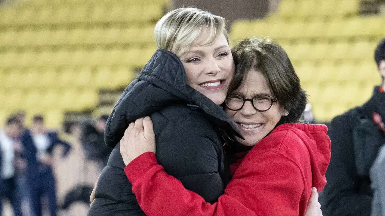 Charlene y Estefanía de Mónaco